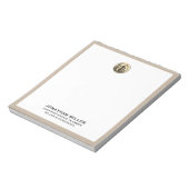 Beige Linnen Elegant Notitieblok met Gouden Logo (Linkerzijde)