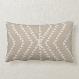 Beige linnen look witte pijlen kussen