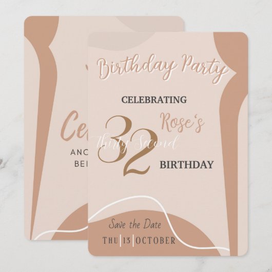 Beige minimalist en Elegant Birthday Invitation Kaart (Voorkant / Achterkant)
