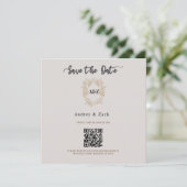 Beige minimalistische bruiloft QR SCAN KAART (Staand voorkant)
