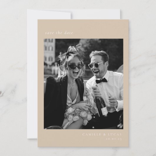 Beige Minimalistische Elegante Foto Save the date Kaart (Voorkant)