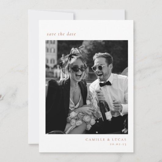 Beige Minimalistische Elegante Foto Save the date Kaart (Voorkant)