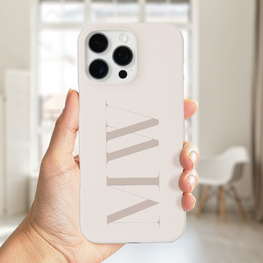 Beige Modern Minimalistisch Initiaal Monogram Case-Mate iPhone Case