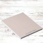 Beige naam notitieblok<br><div class="desc">Beige achtergrondkleur. Personaliseer en voeg jouw namen toe. Zwarte tekst.</div>