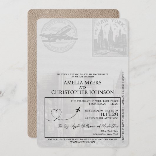 Beige New York Passport Wedding Kaart (Voorkant / Achterkant)