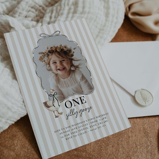 Beige One Silly Goose 1st Birthday Invitation Kaart
