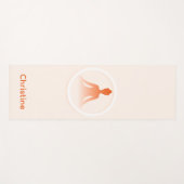 Beige-Oranje yogapose en aangepaste naam Yogamat (Voorkant (horizontaal))