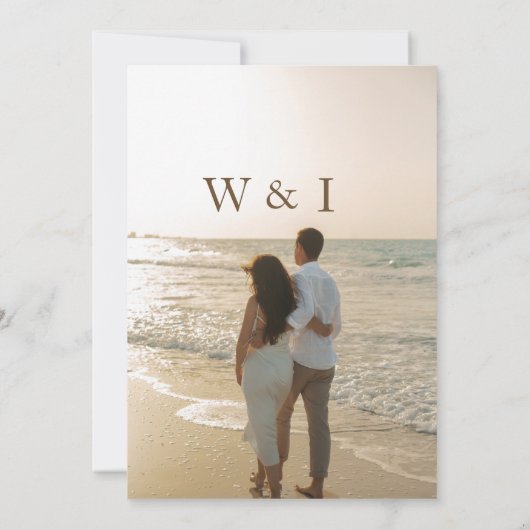 Beige Pastel Wilde Bloem Monogram Foto Kaart (Achterkant)