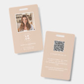 Beige QR-code moderne minimalistische foto abstrac Badge (Voor- en achterkant)