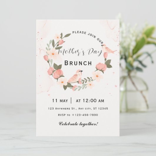Beige Roze Moederdag Brunch Uitnodigen Kaart (Staand voorkant)