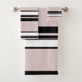 Beige roze witte strepen, klassy stripe bad handdoek (Insitu)