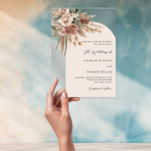 Beige rozen pampas grasboog duidelijke boho bruilo