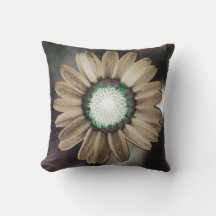 Beige Rustic Daisy Sierkussen
