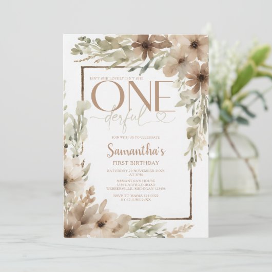 Beige rustieke bloemen is ze niet mooi jarig kaart (Staand voorkant)