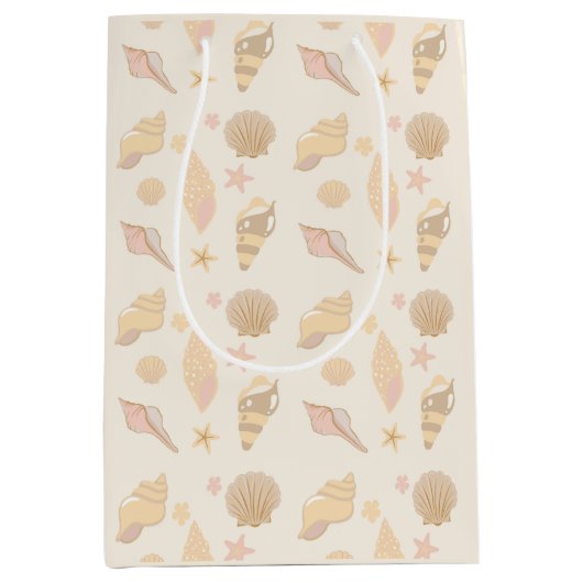 Beige Schelpenpatroon Medium Cadeauzakje (Voorkant)