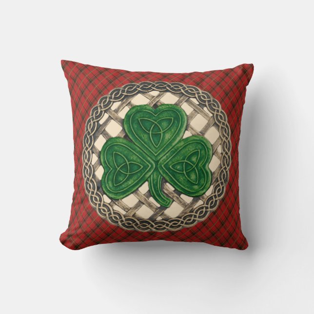 Beige Shamrock Celtic Knols on Red Play Kussen (Voorkant)