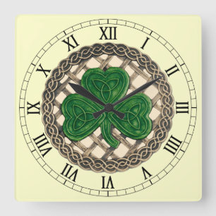 Beige Shamrock &Celtic Knots Roman Numeral Clock Vierkante Klok