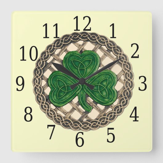 Beige shamrock en Celtic Knots Square Clock Vierkante Klok (Voorkant)