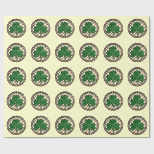 Beige shamrock on Celtic Knots wrapping Paper Cadeaupapier (Vlak)