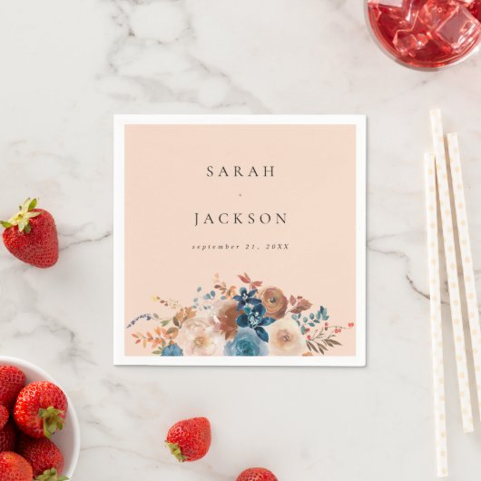 Beige & Stoffig Blauw Bloemen Naam Servetten V2 -  (Insitu)