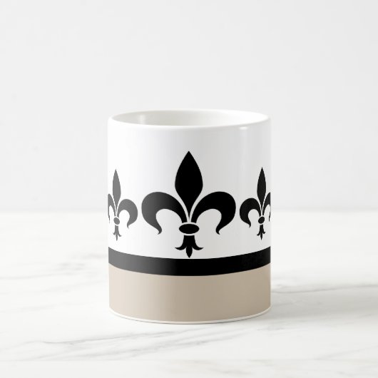 Beige Swanky Fleur De Lis Mok (Center)
