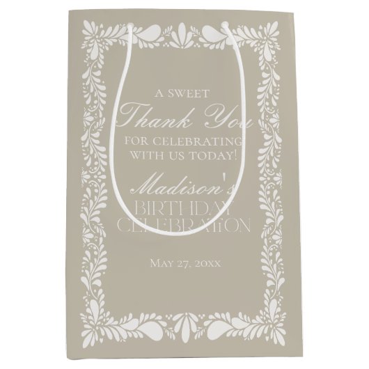 Beige Talavera Tegel Mexicaanse Fiesta Verjaardags Medium Cadeauzakje (Voorkant)