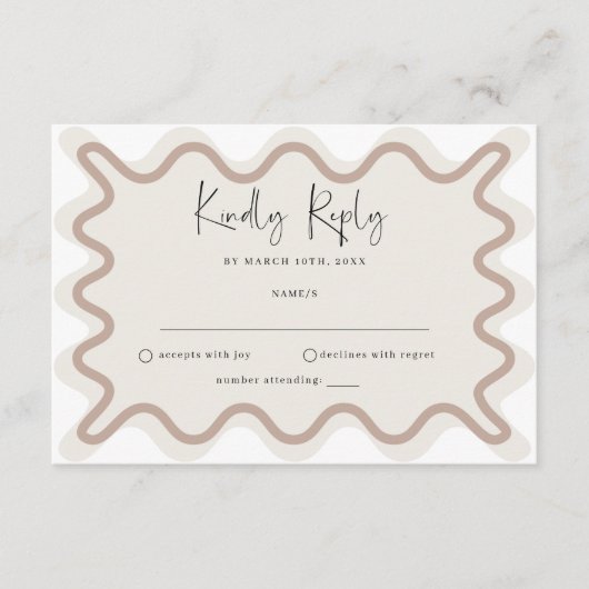Beige Taupe Wavy Border RSVP-kaart Informatiekaartje (Voorkant)