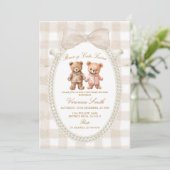Beige White Bear-y Cute Twins Bear Baby Shower Kaart (Staand voorkant)