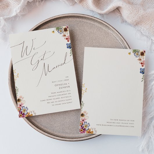 Beige Wildbloem Tuin Elopement Aankondiging