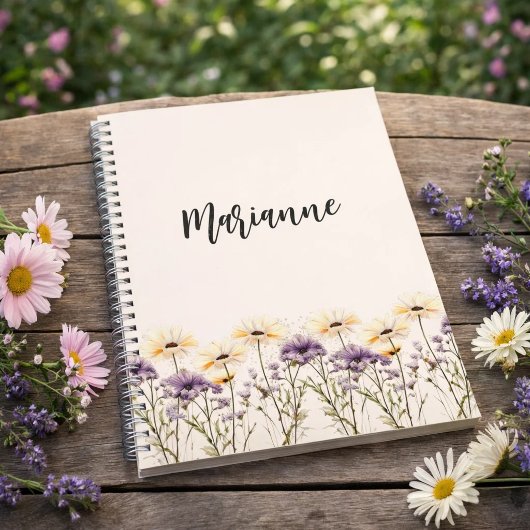 Beige wilde bloemen geel aangepaste naam script notitieboek