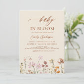 Beige Wildflower Baby in Bloom Baby shower Kaart (Staand voorkant)