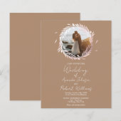 Beige Wreath Budget Foto Wedding Invitation (Voorkant / Achterkant)