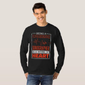 Being A Cardiac Sonographer Is A Work Of Heart Car T-shirt (Voorkant volledig)