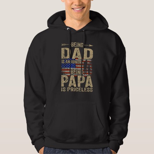 Being A Dad Papa  Retro  Fathers Day USA Flag 1 Hoodie (Voorkant)