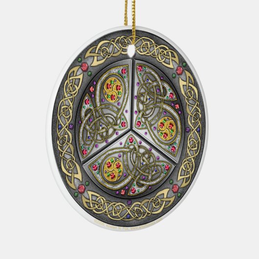 Bejeweled Celtic Shield Ornament (Rechts)