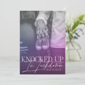 Bekend in de afsluitingskondiging COVID Birth Anno Aankondiging (Staand voorkant)