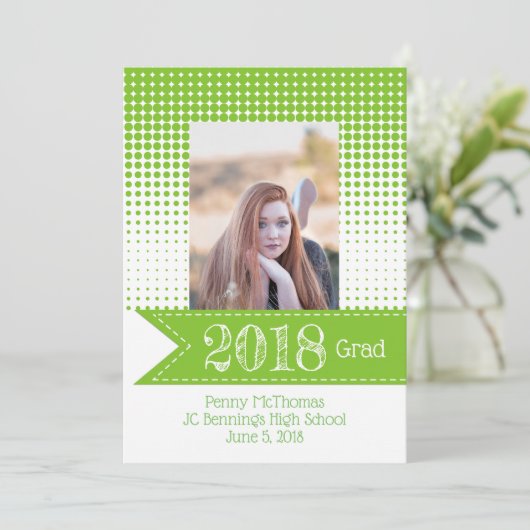 Bekendmaking Bright Green Pattern Foto Afstuderen Aankondiging (Staand voorkant)