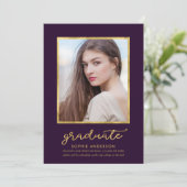 Bekendmaking van Classy Paars Gold Photo Afstudere Aankondiging (Staand voorkant)