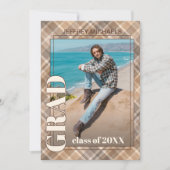 Bekendmaking van het Afstuderen Brown Beige Tartan Aankondiging (Voorkant)