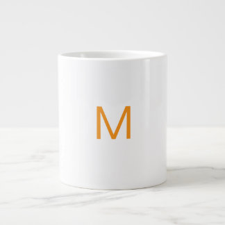Beker met letter M Grote Koffiekop
