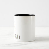 Beker van Ray. Artsy Logo Tweekleurige Koffiemok (Center)