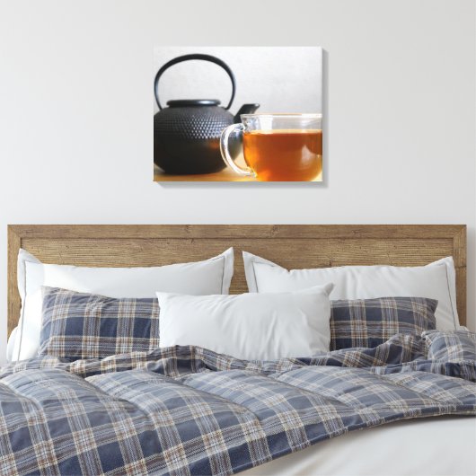 Beker van Tea met Black Metal Tea Kettle 16x20 Canvas Afdruk (Insitu (Slaapkamer))