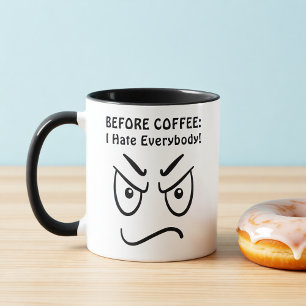 Beker 'Voor Koffie vs. Na Koffie Introvert Fuel' Mok