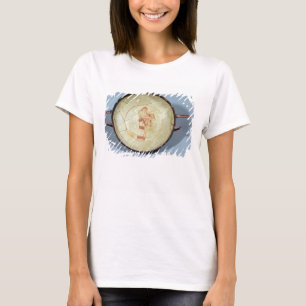 Beker zonder voet, terwijl Muse de lat speelt, T-shirt