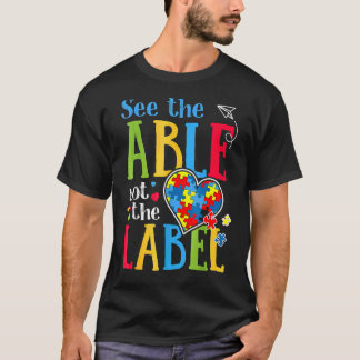 Bekijk de tablet niet het label Autism Puzzle Love T-shirt