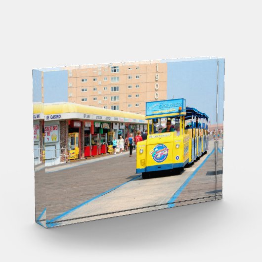 Bekijk de tramauto alstublieft fotoblokken (Links)