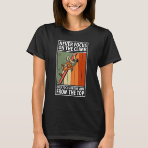 Beklimming van de bergklimberingen in Bouldering T-shirt