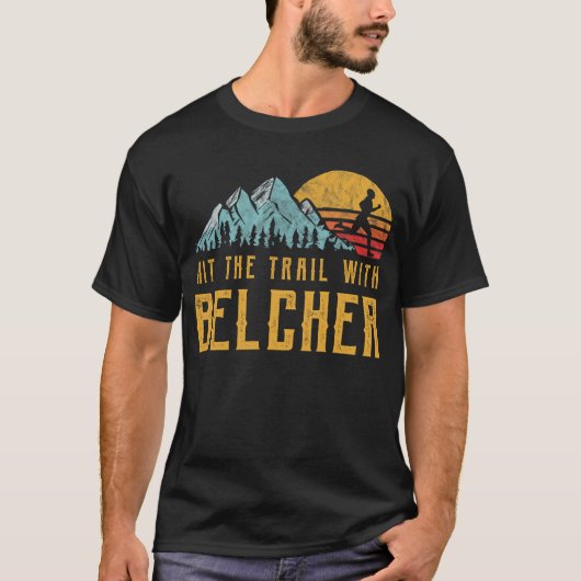 BELCHER aan het lopen - pak het spoor met familien T-shirt (Voorkant)
