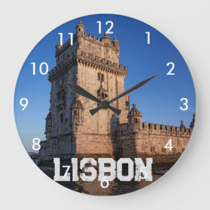 Belem-toren op zonsondergang in Lissabon, Portugal Grote Klok
