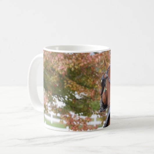 Belgian Draft Horse in harnas mok (Voorkant links)